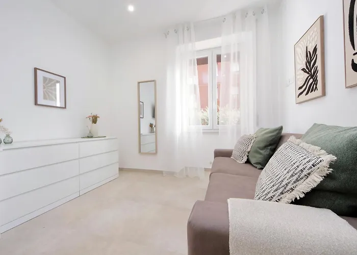 Nancy Bleisure By Domusdimore Apartment Rome