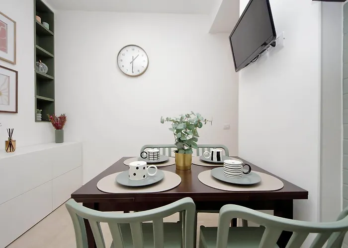 Nancy Bleisure By Domusdimore Apartment Rome